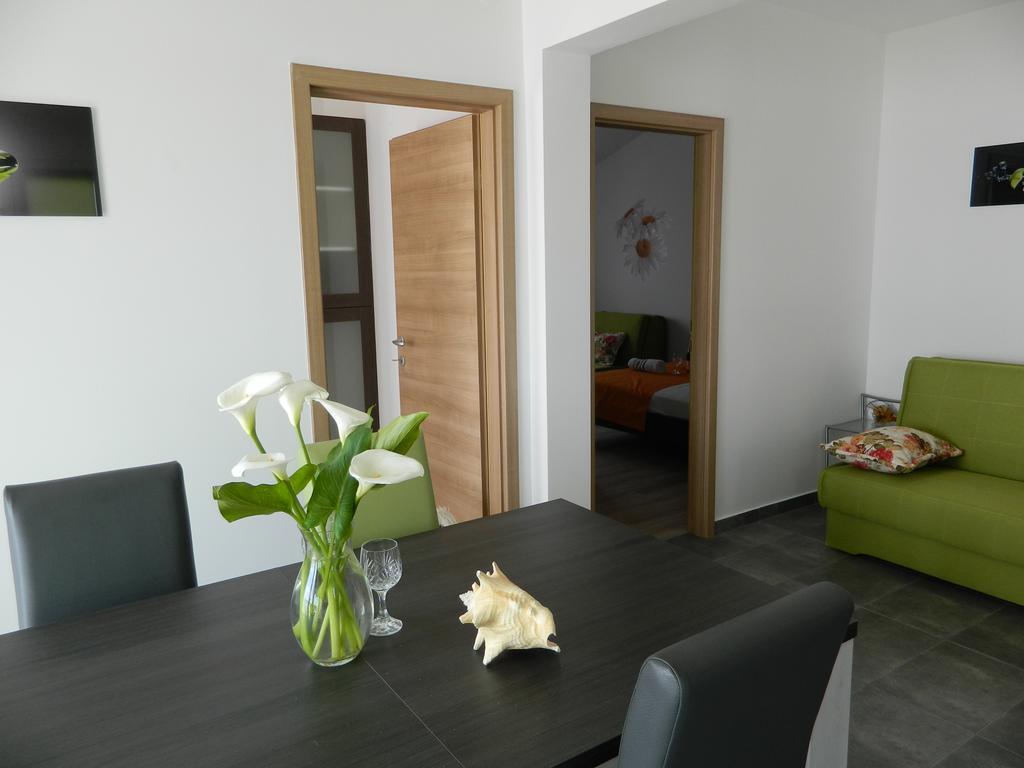 Apartmani Marinovic Podgora Εξωτερικό φωτογραφία