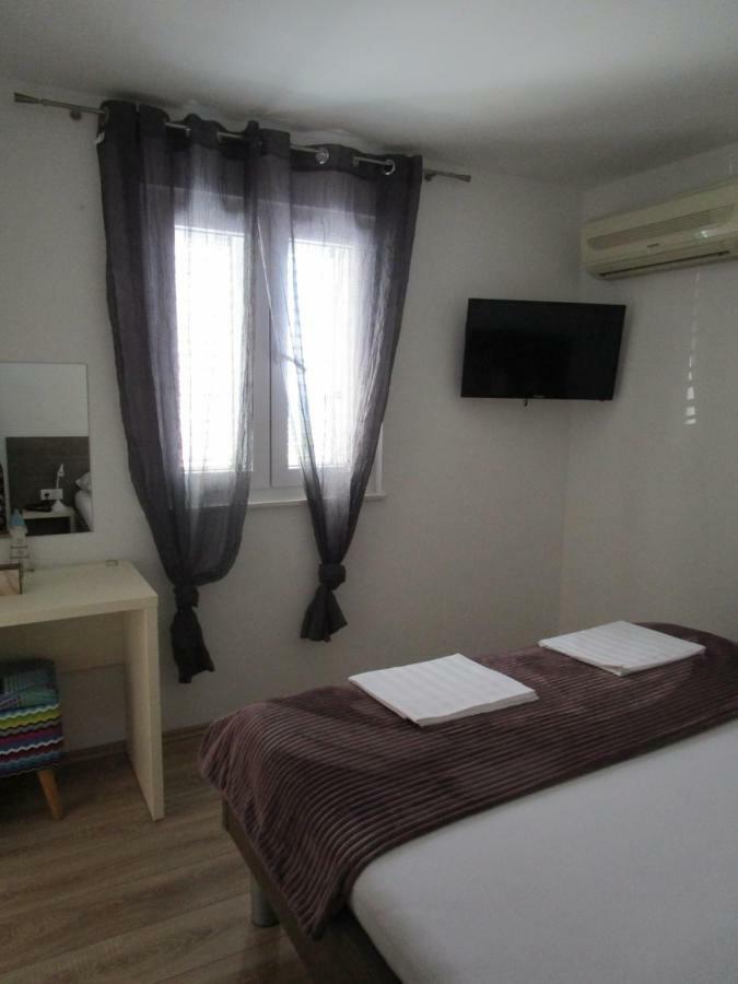 Apartmani Marinovic Podgora Εξωτερικό φωτογραφία